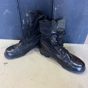 Vintage black Wellco jungle boots.